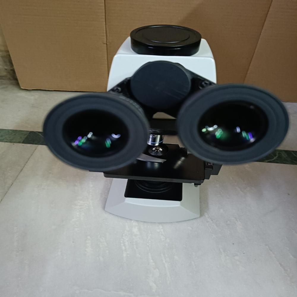 MAGNUS INVERTED TISSUE CULTURE TRINOCULAR MICROSCOPE MODEL INVI PLUS (LED)