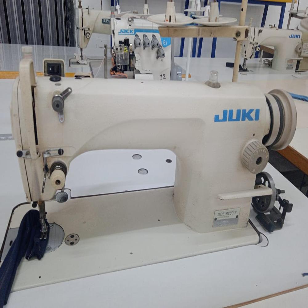 JUKI SINGER MACHINE DDL 8700-7(SC-500)