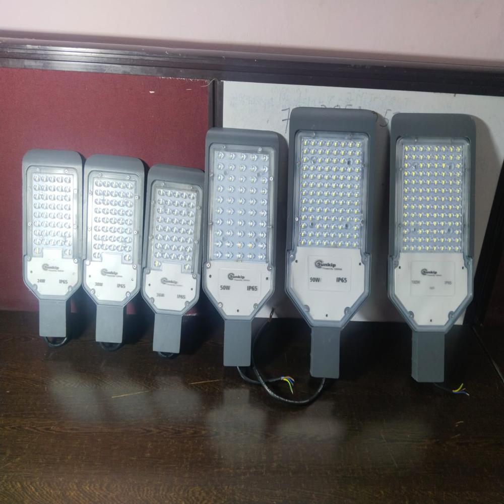 150 WATT LED STREET LIGHT WATER PROOF