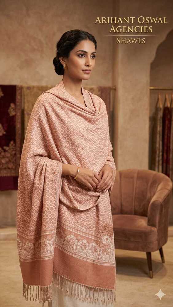 POLYWOOL SHAWL