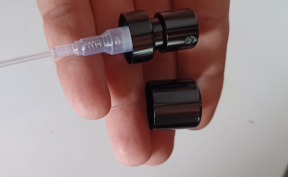 15mm Full Black Crimp Perfme Spray Pump