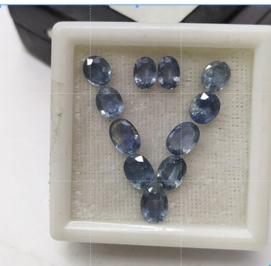 Natural Ceylon Blue Sapphire Layout