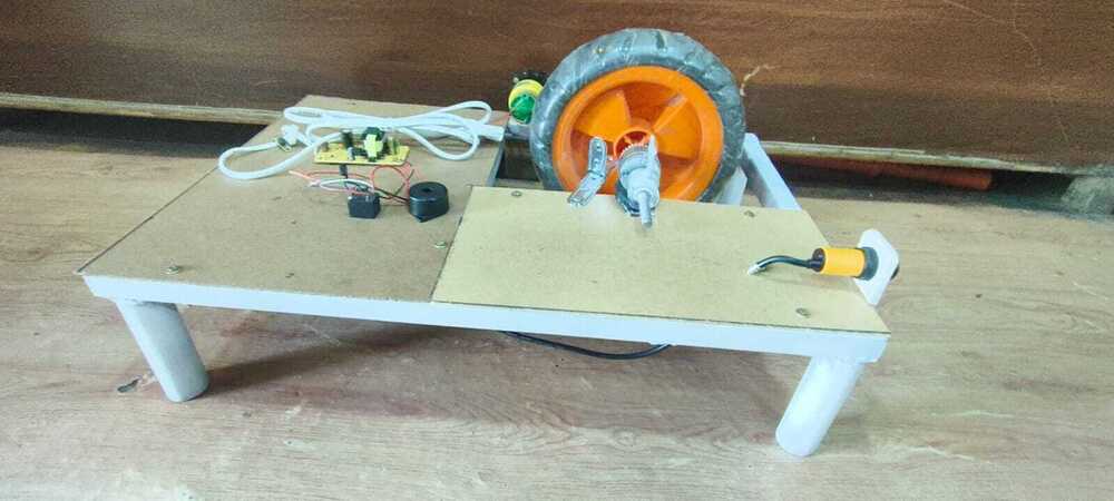 Automatic Electromagnetic Brake Student Project - Features: Failsafe Operation