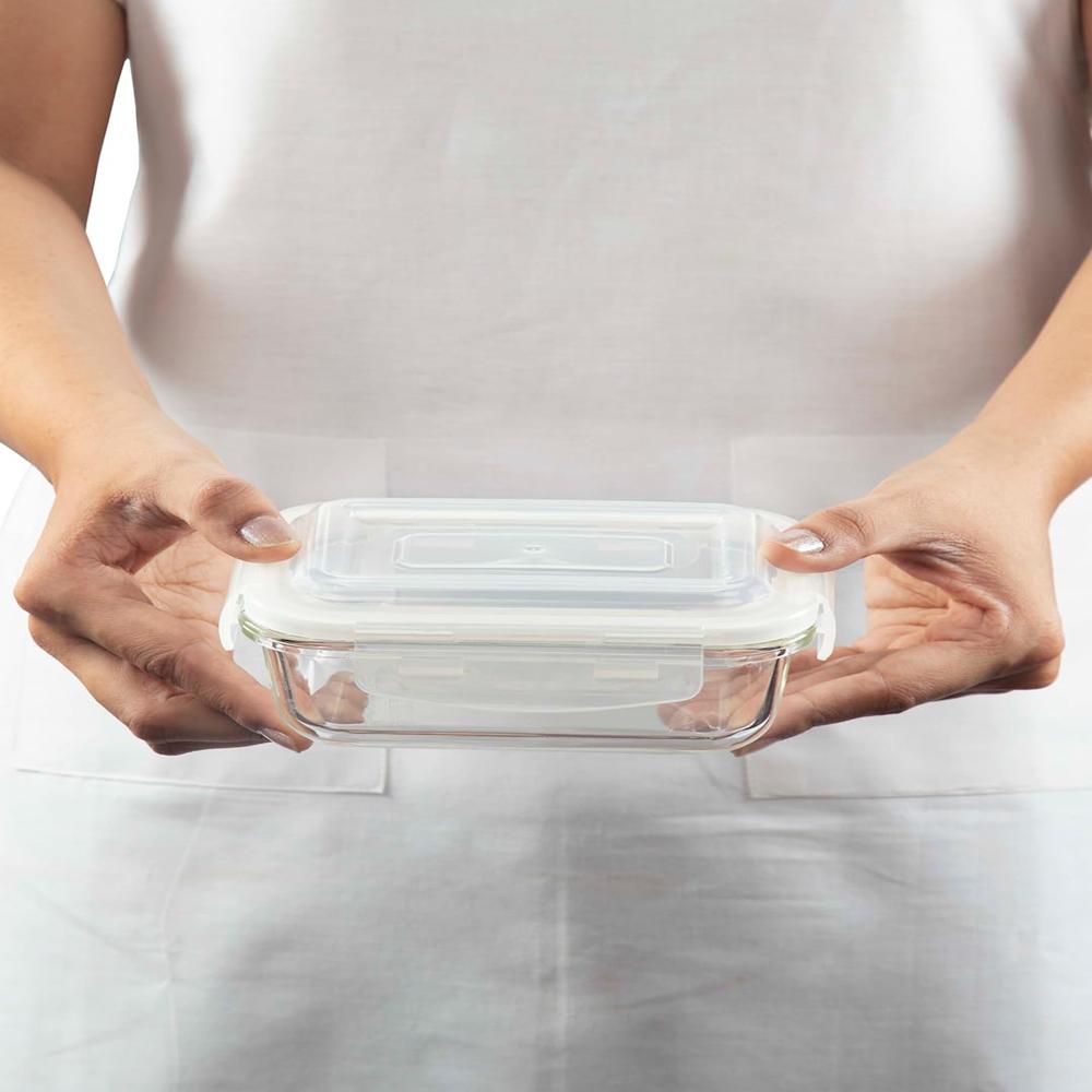 Borosil Klip n Store 370ml Rectanglular Food Storage Container with Airtght Glass Lid | Made in India Borosilicate Glass Container for Lunchbox | Microwave & Dishwasher Safe | Transparent BGFGBKNS0097