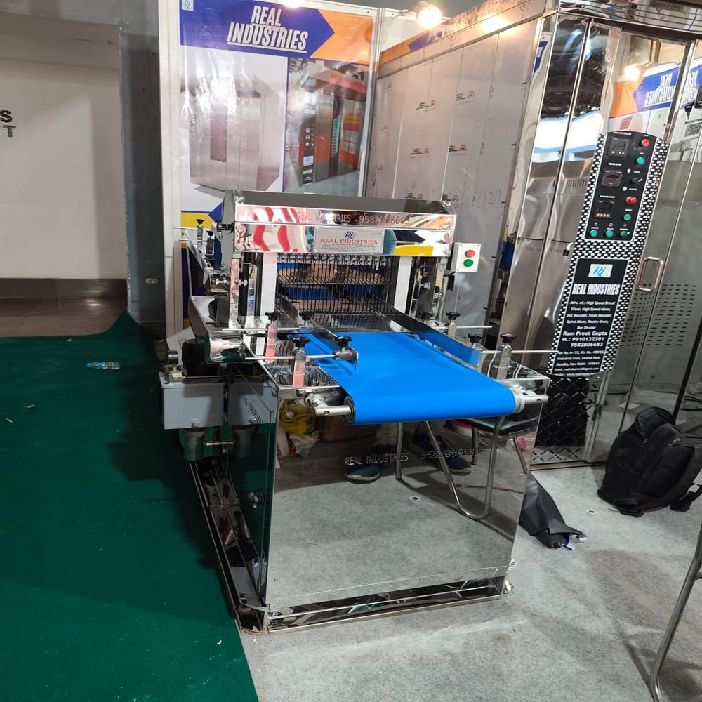 Commercial High Speed Bread Slicer Machine - Automatic Grade: Semi Automatic