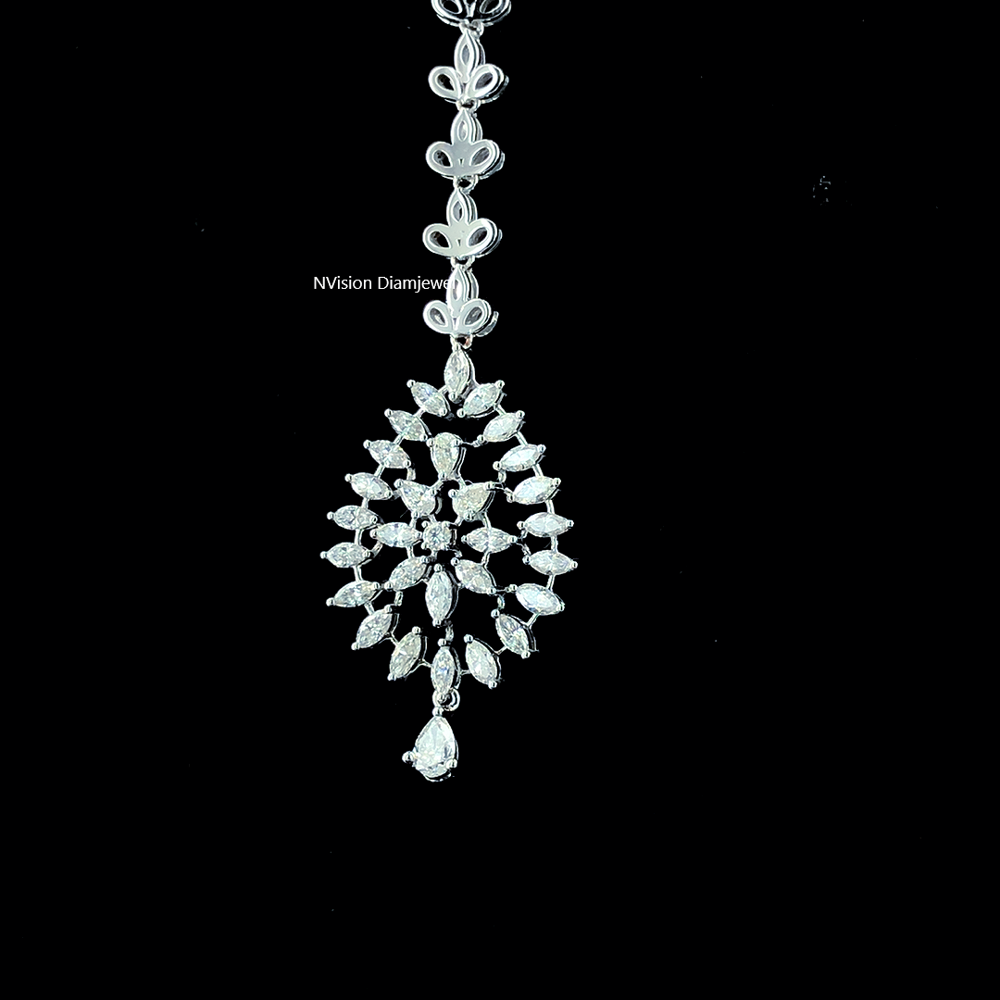 18KT White Gold Marquise Natural Diamond Maang Tikka