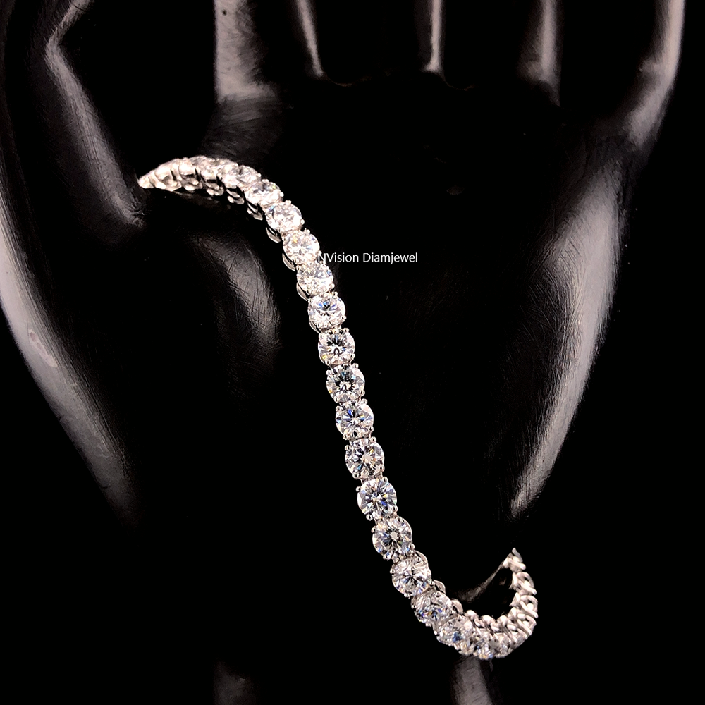 Adorn your wrist with 0.20 Pointers Moissanite Diamond Tennis Bracelet