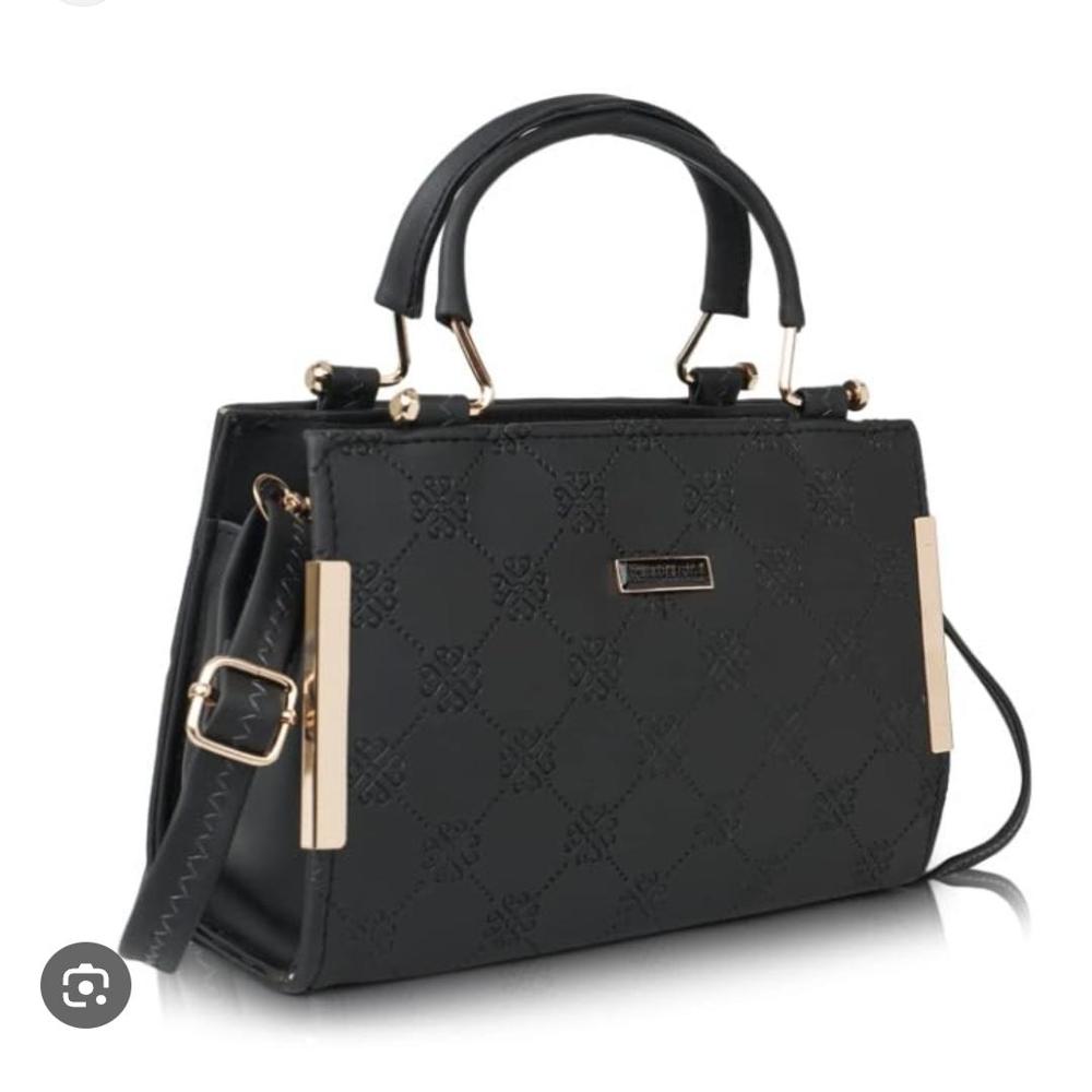 ROYAL & BRANDED HANDBAGS
