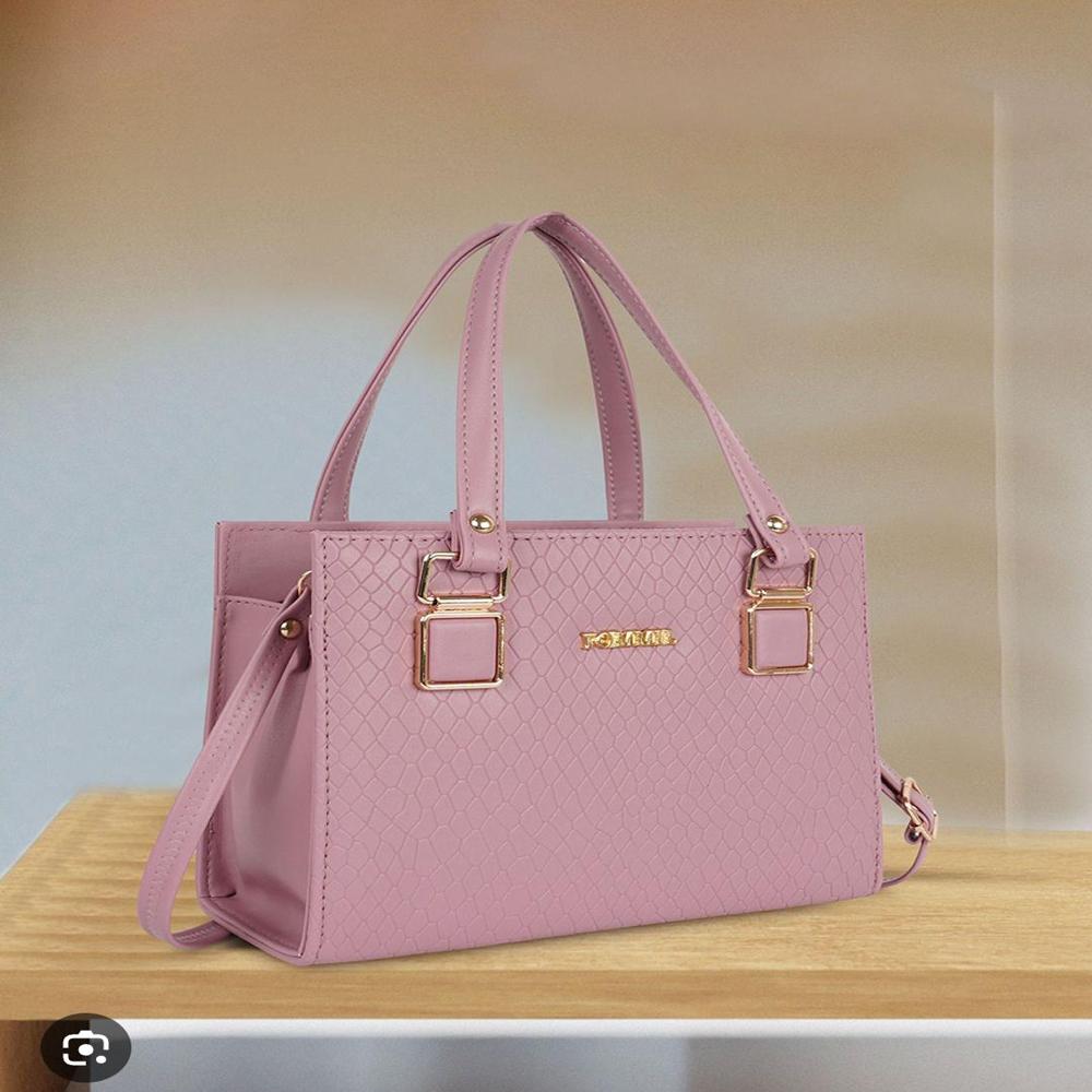 ROYAL & BRANDED HANDBAGS