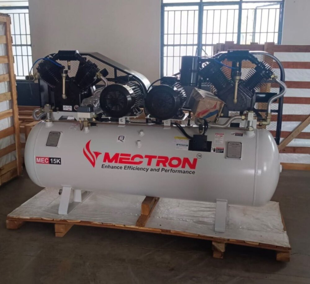 Air Compressor - Air Flow Capacity: 23cfm