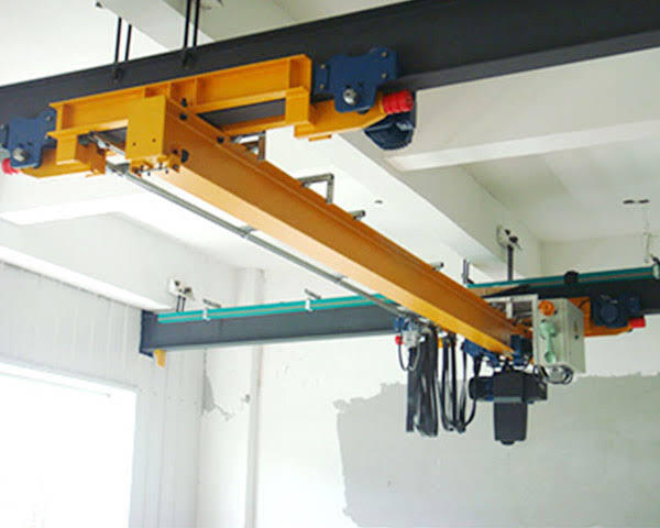 Overhead Crane - Crane Total Weight: Approx. 6000 Kg