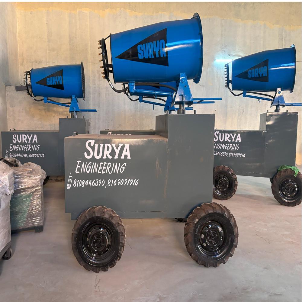 Anti Smog Machine - Stainless Steel, 1000 Liter Capacity, 8x8x8 Feet Dimensions | 1100 Kg Weight, 220 Volt Operation, 1 Year Warranty