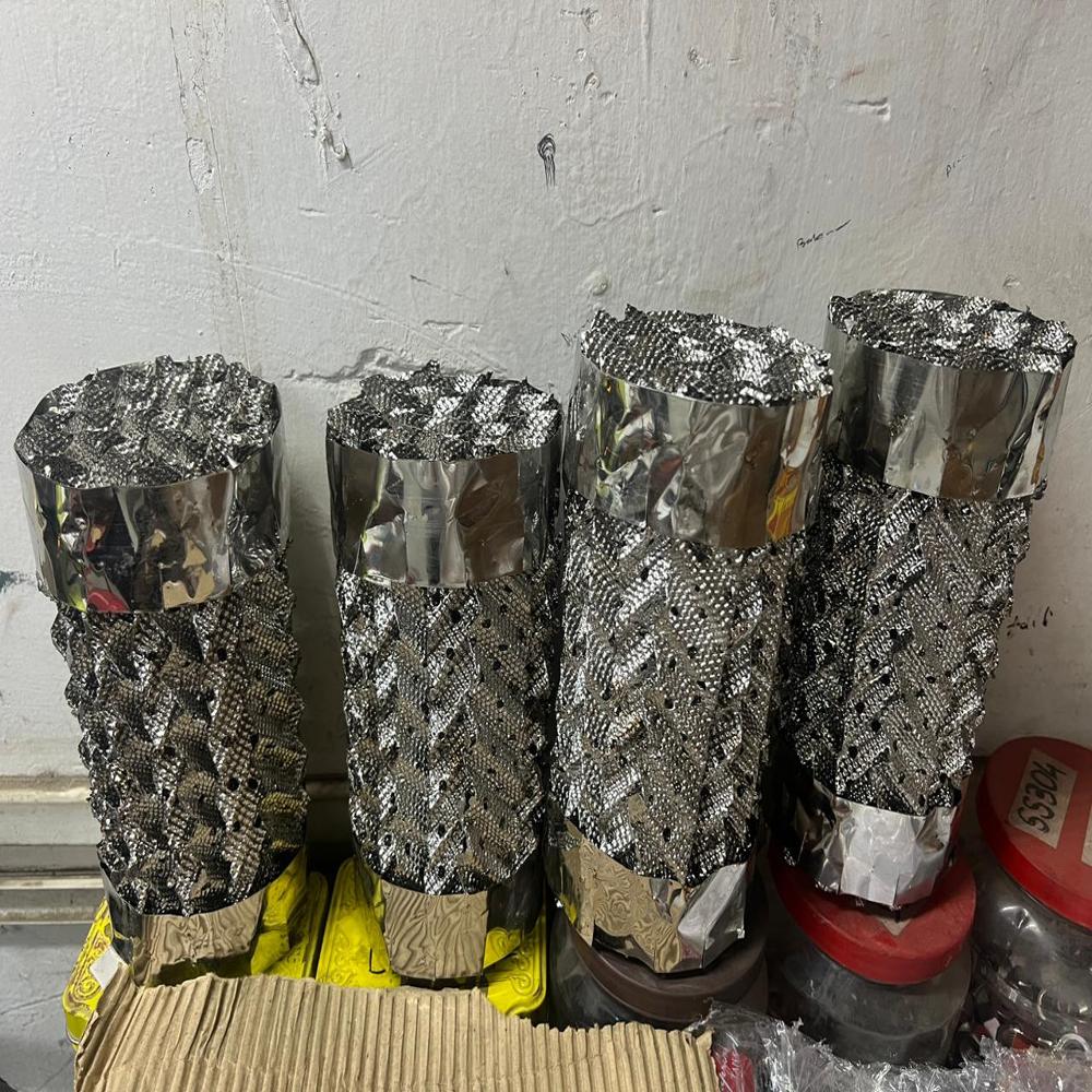 Structure Packing - Color: Silver (Metallic)