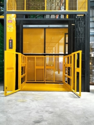 Passenger lift