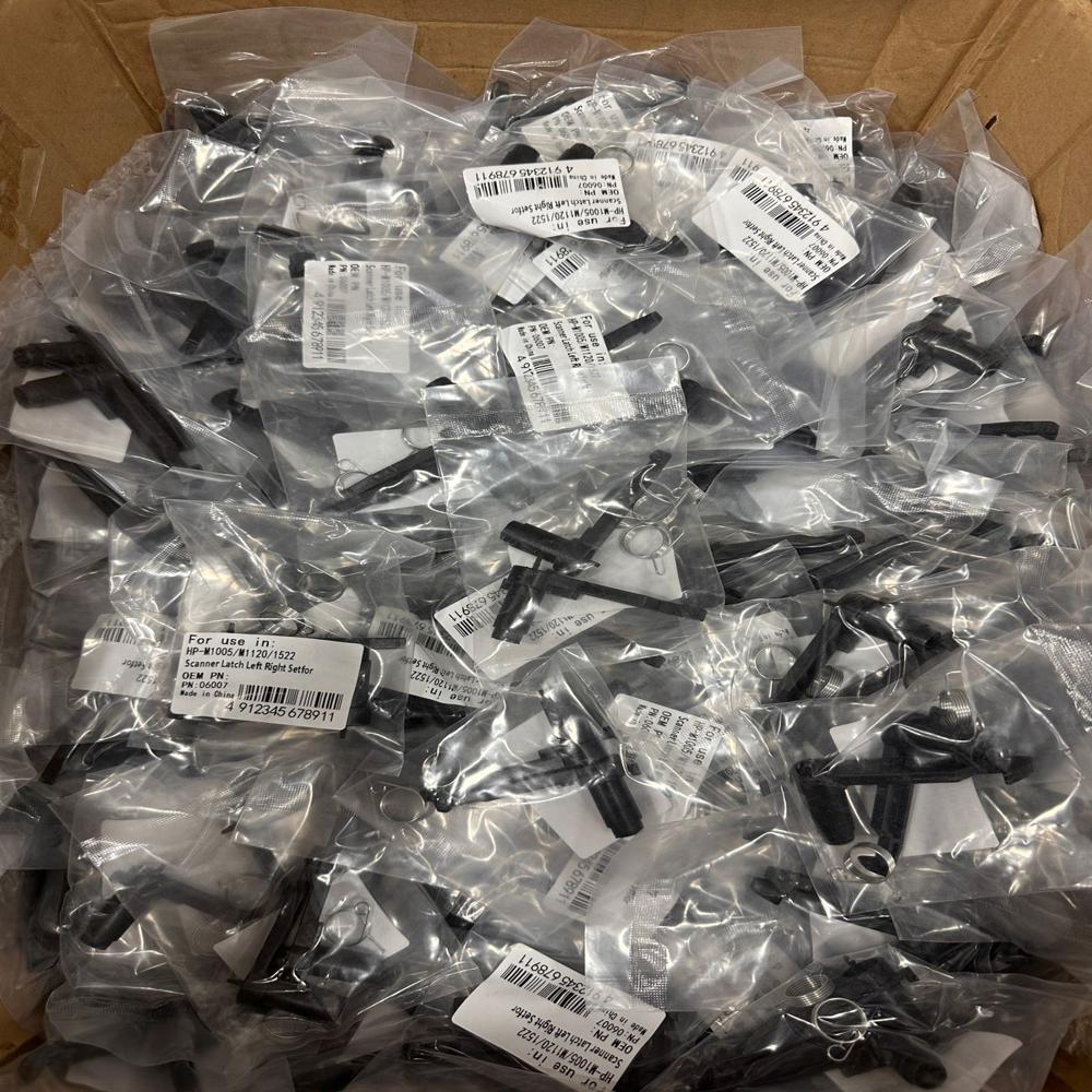 MF 1005 hook lock left & right
