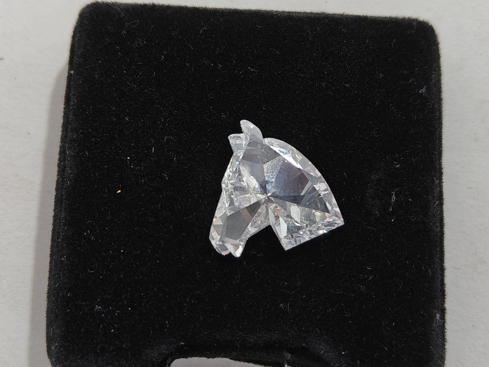 Ef Vs1 - Diamond Color: E