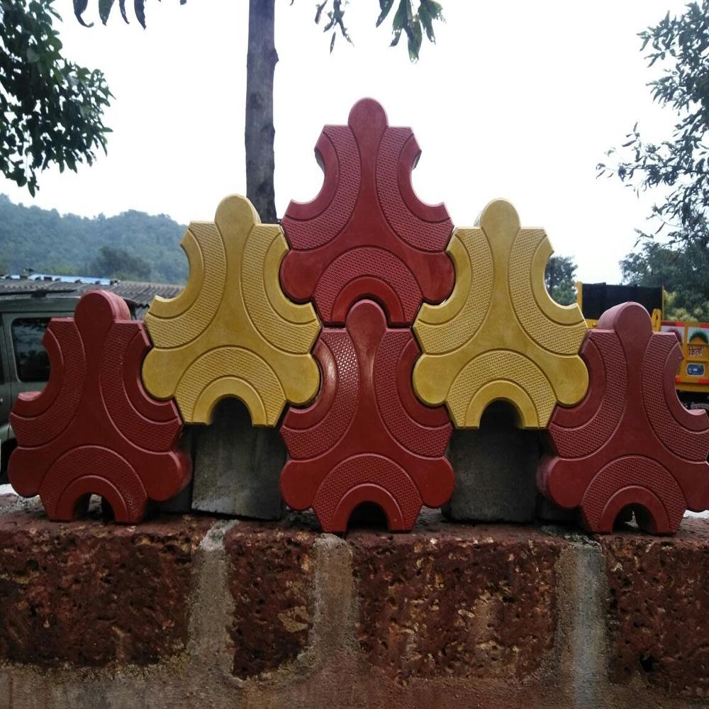 Paver Block Making Machine - Color: Blue