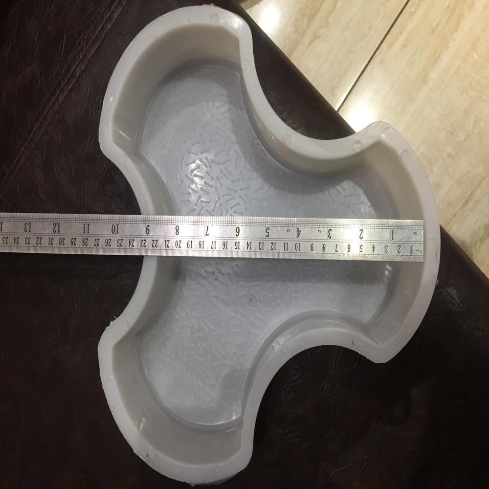 Plastic White Milano Paver Block Mould