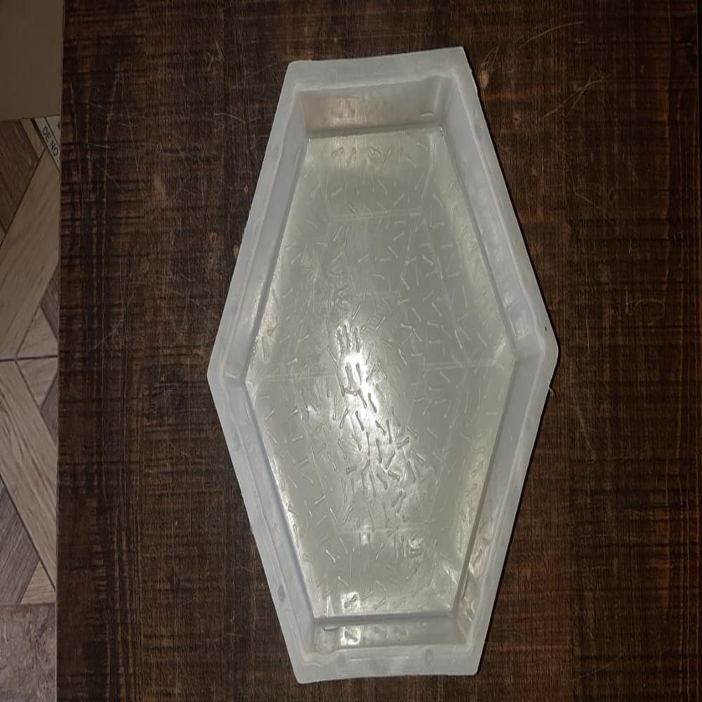 White Plastic Fan shaped paver block mould