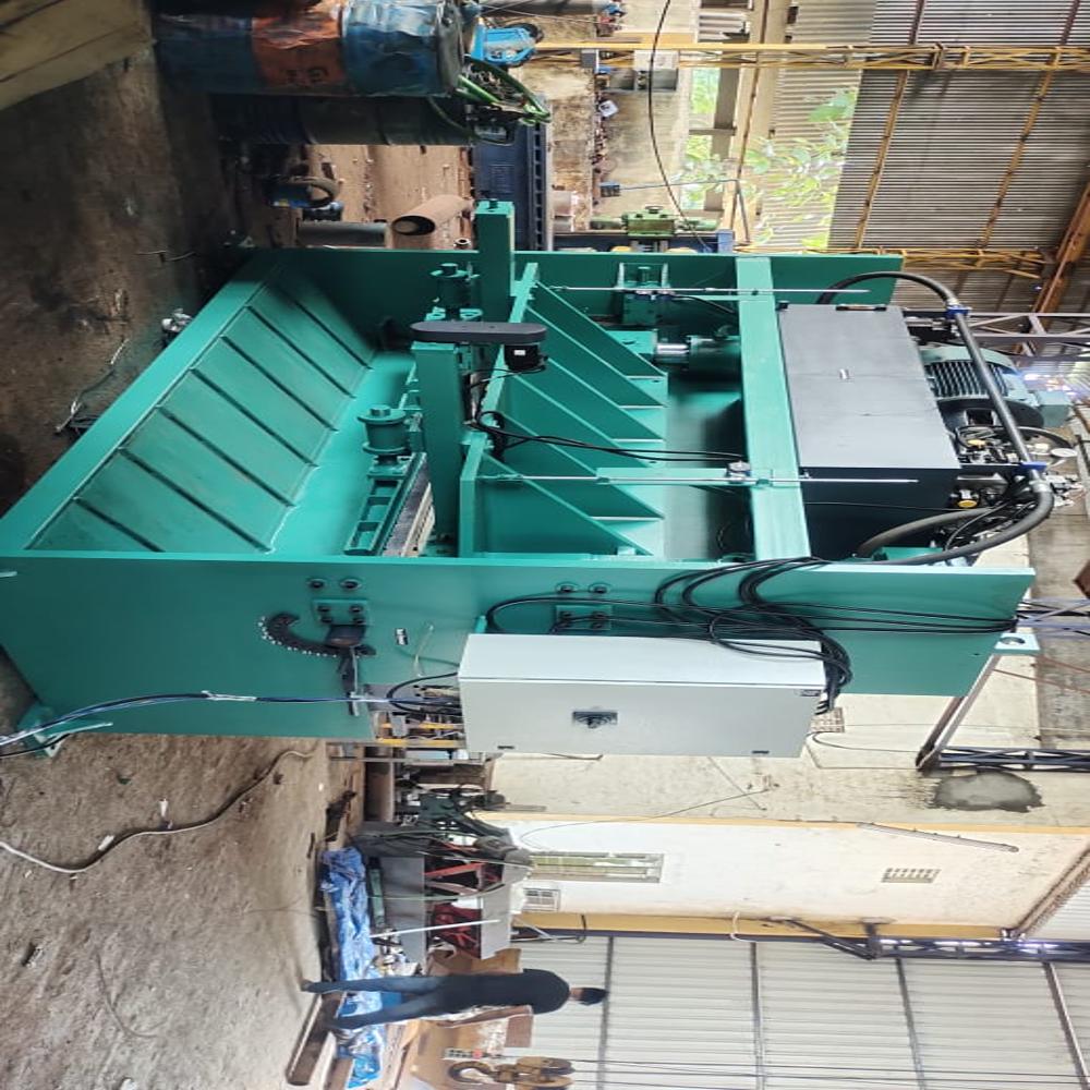 HYDRAULIC SHEARING - SHEET CUTTING MACHINE