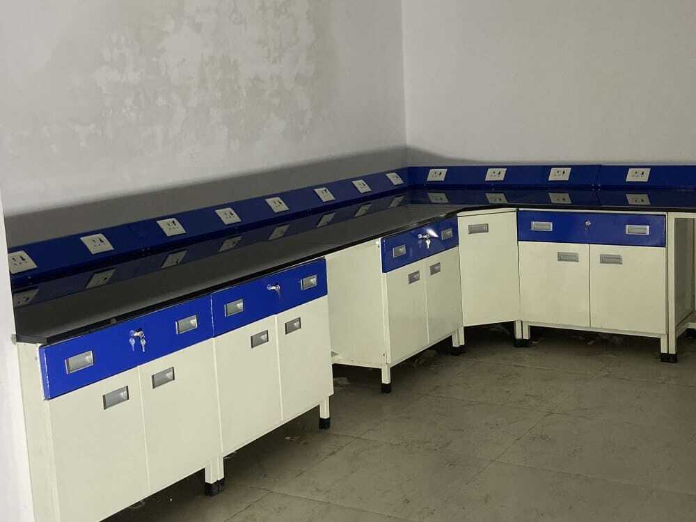 L-Type Corner Wall Bench With Seatting Arrangement