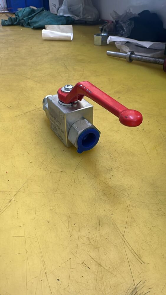 HEAVY BALL VALVE