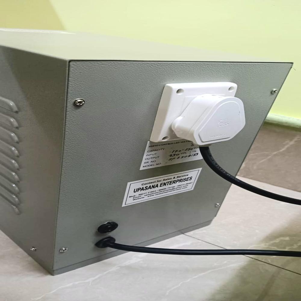 3kva Servo Voltage Stabilizer - Efficiency: High