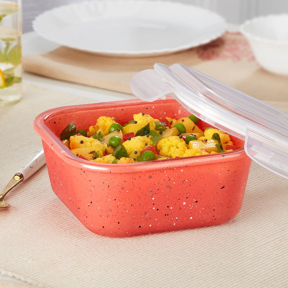 Borosil 1 L Kube Pink Food Storage Container with Air Tight Lid | Square Shape Borosilicate Glass Organiser | Microwave & Dishwasher Safe | For Fridge, Kitchen Storage BGFGBKNS0132