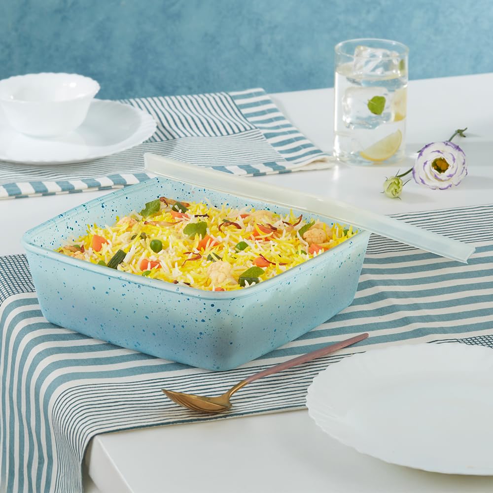 Borosil 1.6 L Blue Baking & Serving Dish with Lid | Borosilicate Glass Square Shape Bakeware and Serveware Casserole Dish Tray | Microwave, Oven & Dishwasher Safe Bowl BGFGBDSH0015
