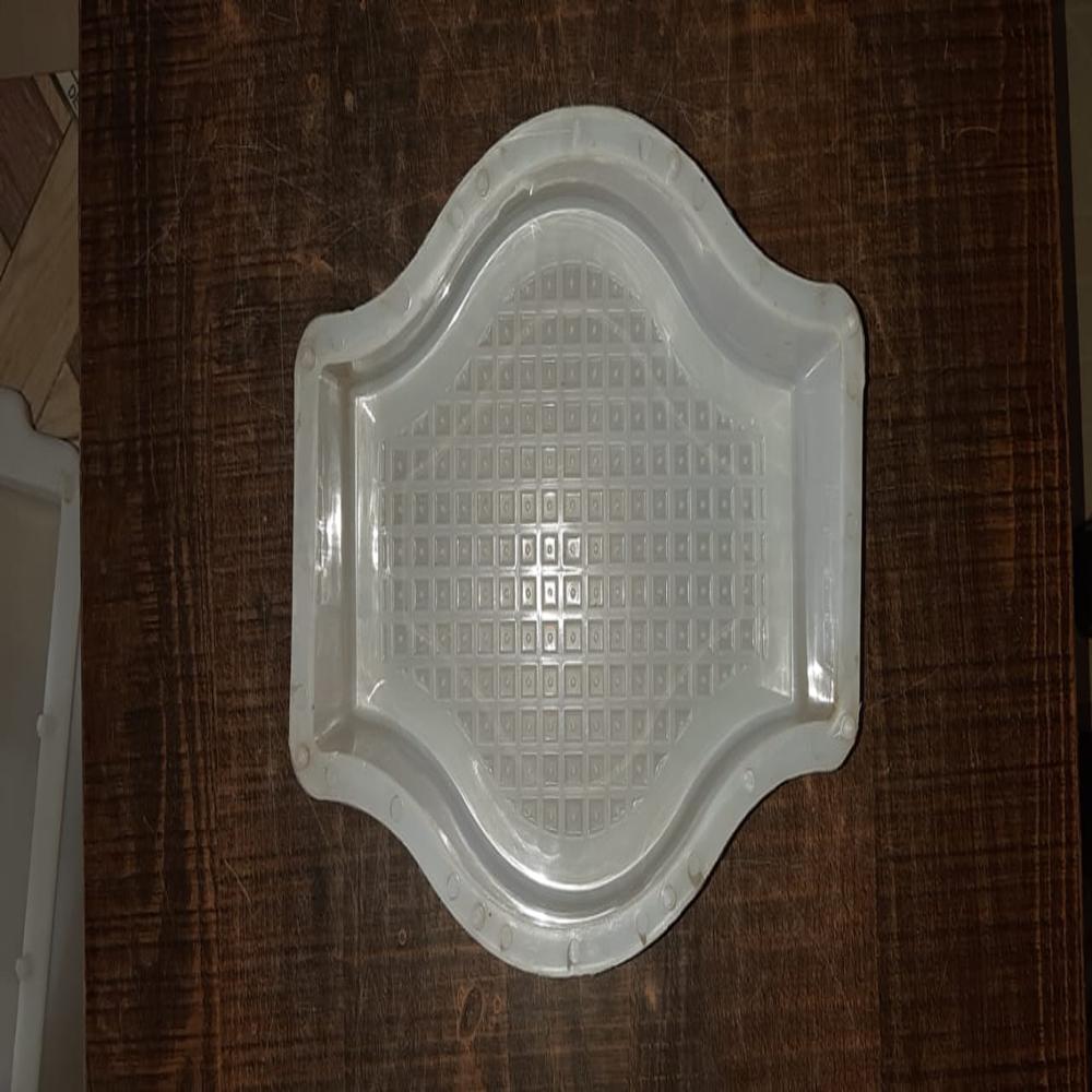 Silicon Plastic Mould - Color: White And Red