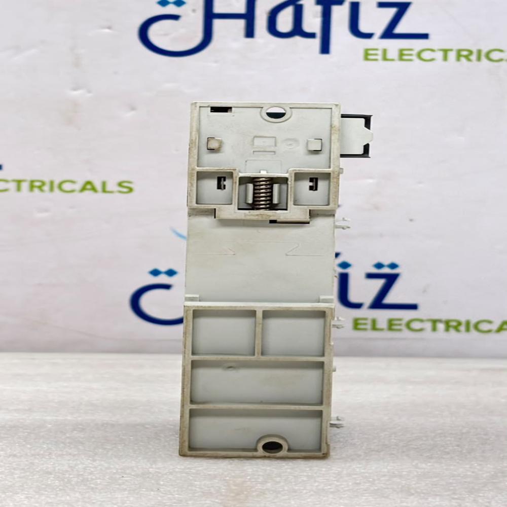 ABB AX561 B4 1TNE968902R1301 ANALOG INPUT/OUTPUT MODULE