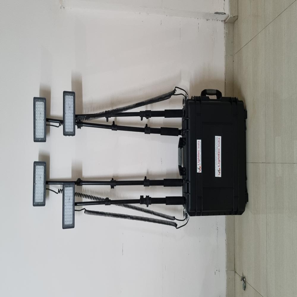 Portable Suitcase Area Light - Color: Black