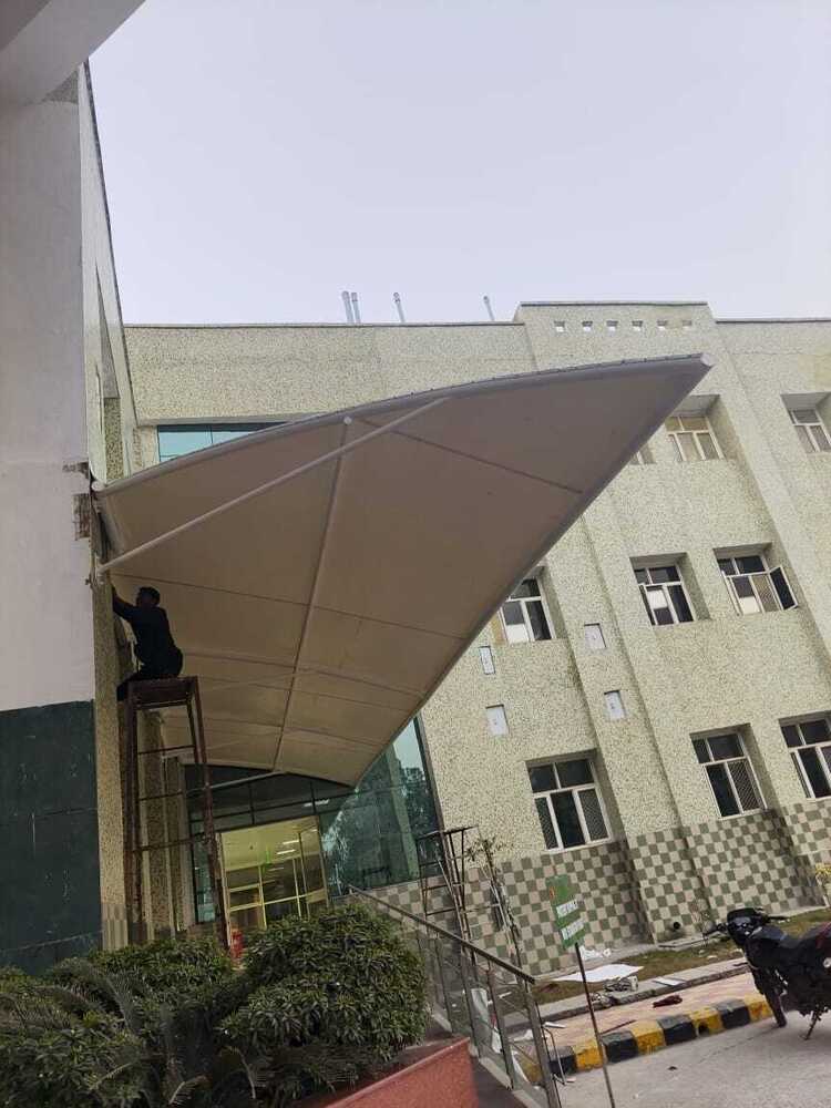 Tensile Ramp Shade