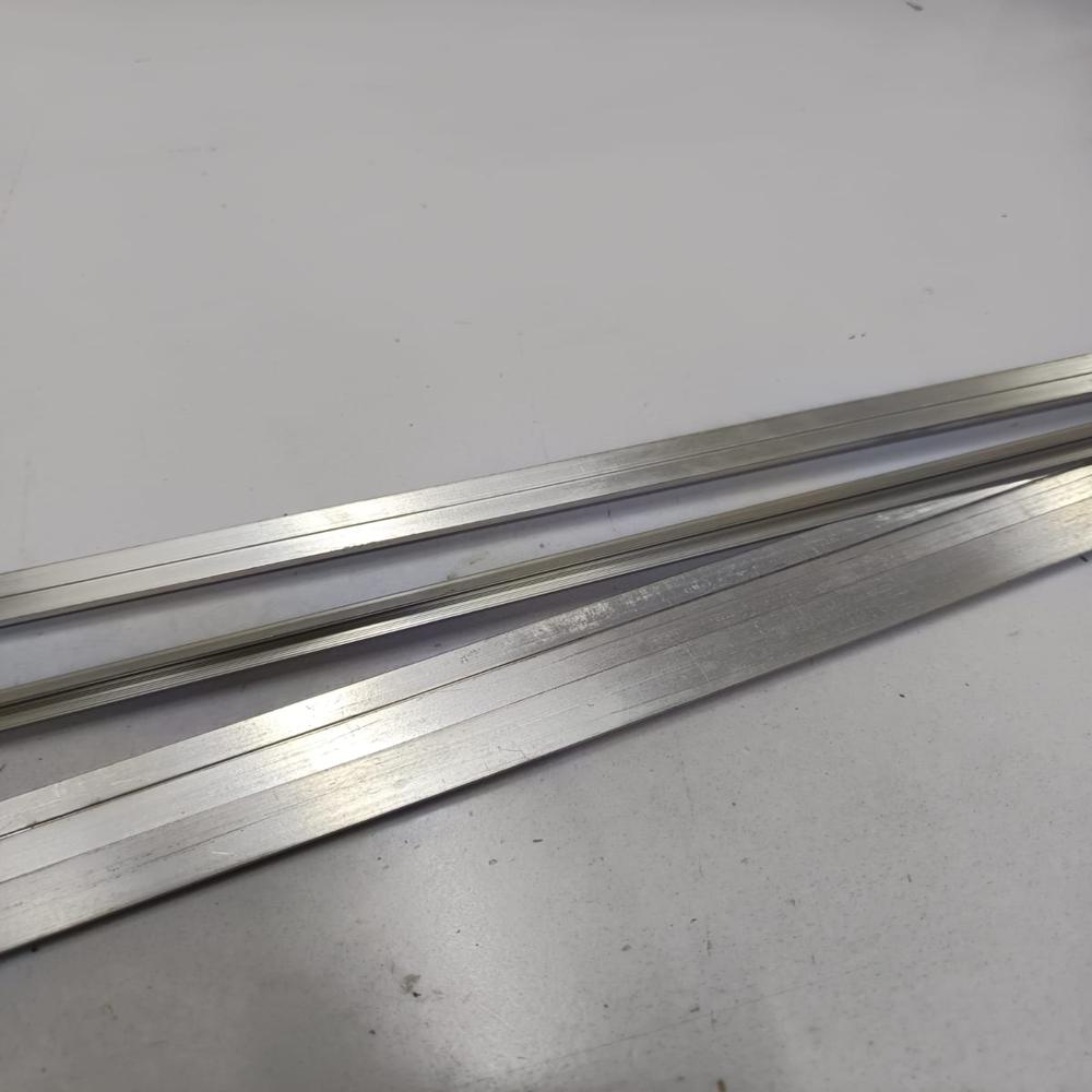 Aluminium Bar - Color: Silver
