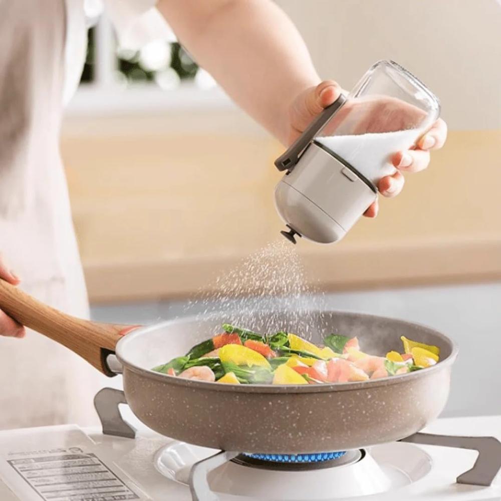 Automatic salt dispensher 