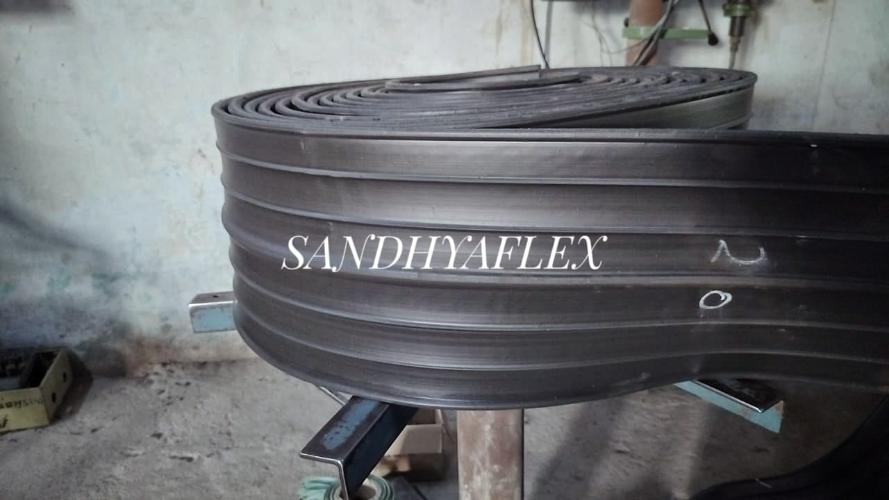 PVC Water Stopper with Centre Bulb 230 x 5 mm