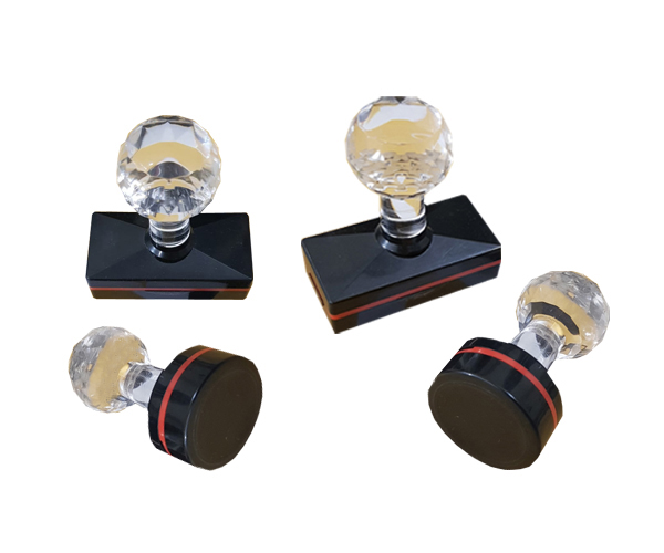 Crystal Pre Ink Stamp - 32mm x 32mm Round 