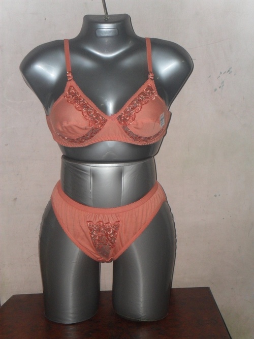 सारिका सेट