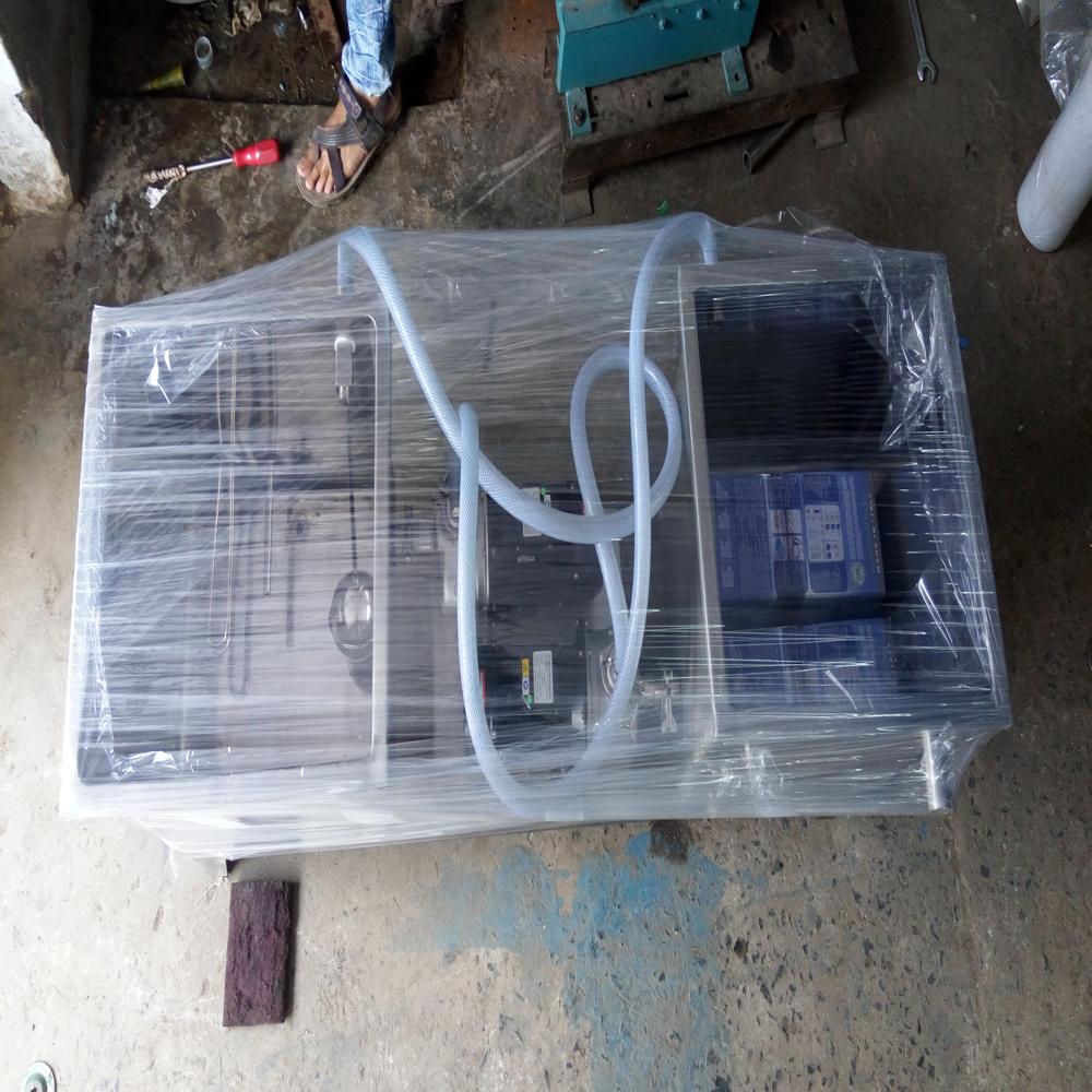 Semi Automatic Rotary Bottle Washing Machine