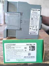 Schneider LC1E3210 Contactor
