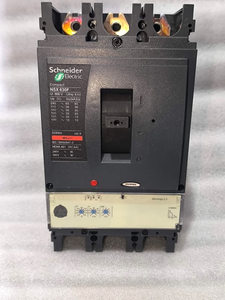 Schneider 630A 3P MCCB