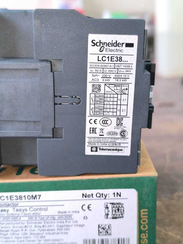 Schneider LC1E3810 Contactor