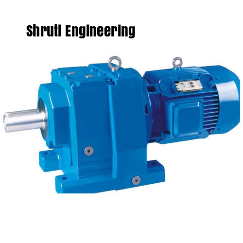 THREE STAGE HELICAL GEAR BOX