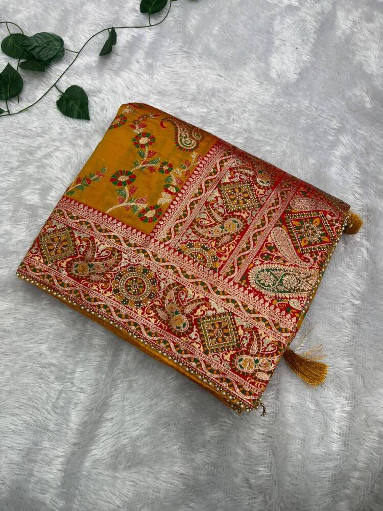 DA-4533 Kashmiri Silk Saree