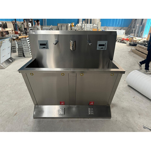 SS304 Two Bay Automatic Scrub Sink with Soap Dispenser