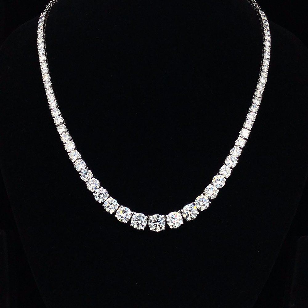Single Line Diamond Necklace - Color: White