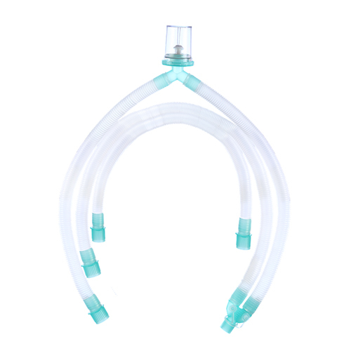 Ventilator Circuit With One Water Trap