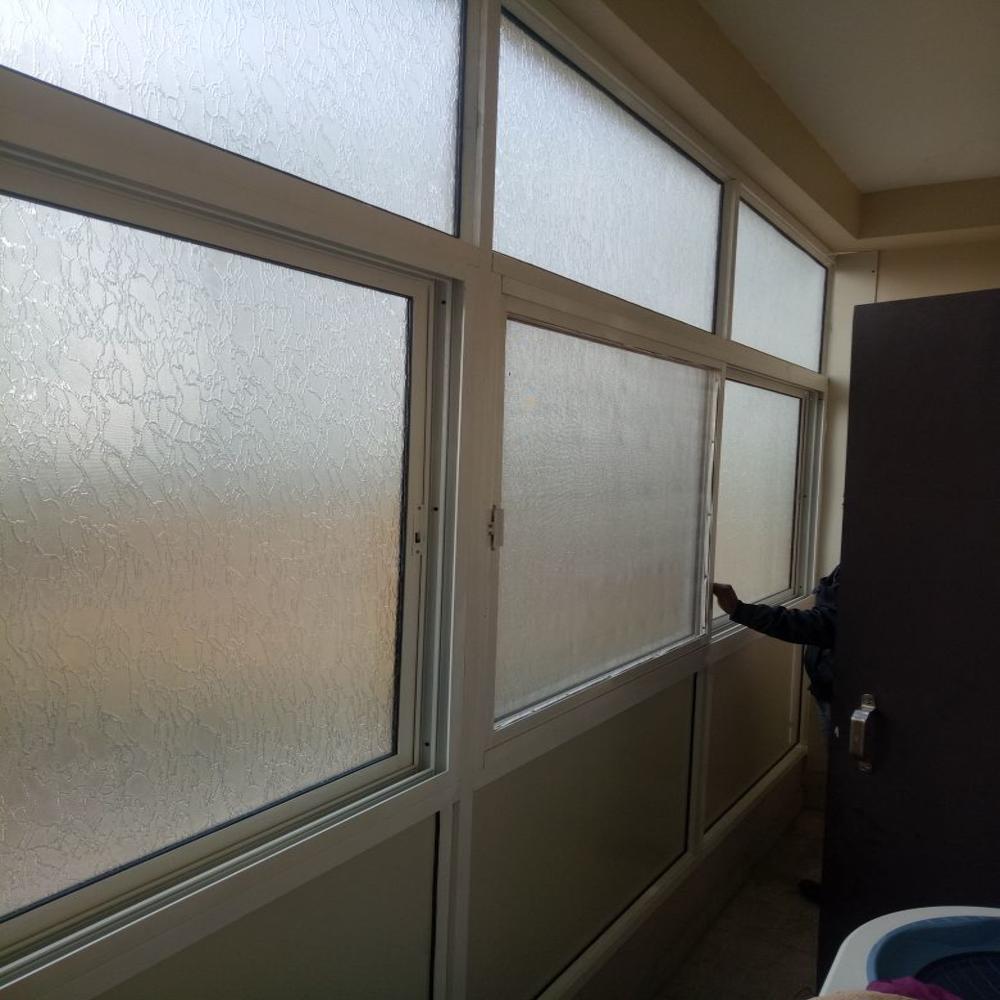 Aluminium Three Track Sliding Balcony Protection System