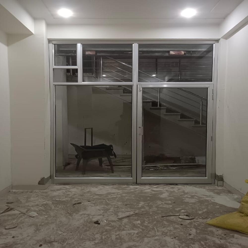 StrongView Fixed Panel Aluminium Partition With Door