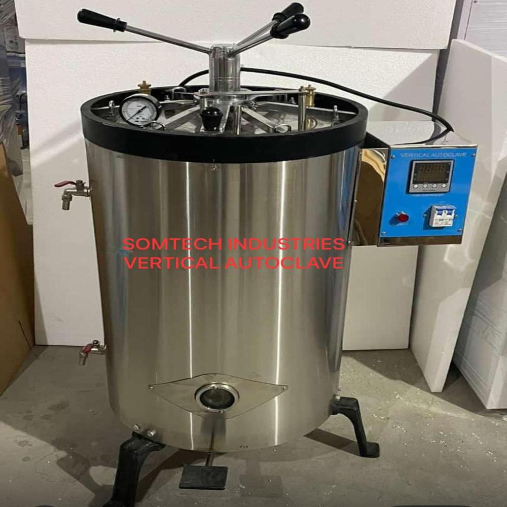 Vertical laboratory autoclave